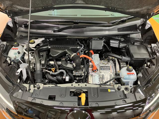 オーラニスモ衝突被害軽減ブレーキシステム ドラレココントローラー 全周囲カメラ SOSスイッチ レーダークルーズコントロール 電動パーキングブレーキ USB接続端子 デジタルインナーミラー ステアリングヒーター(神奈川県)の中古車