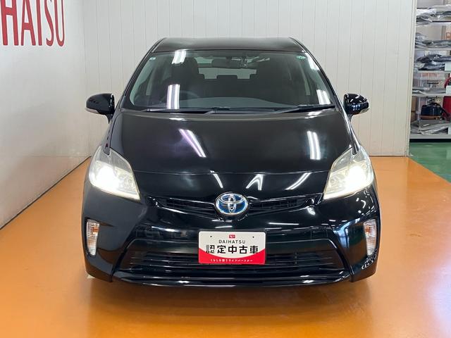 プリウスＳドラレコ　Ｂカメラ　ステアリングスイッチ　オートエアコン　Ｐスタート　電動格納ミラー　ＥＴＣ　パワーウインドウ　キーフリー（神奈川県）の中古車