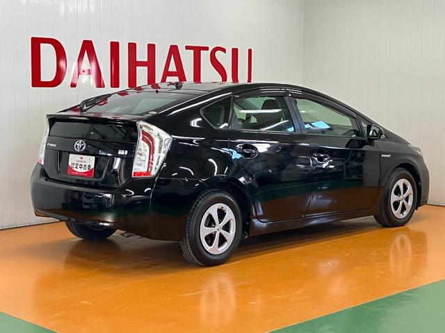 プリウスＳドラレコ　Ｂカメラ　ステアリングスイッチ　オートエアコン　Ｐスタート　電動格納ミラー　ＥＴＣ　パワーウインドウ　キーフリー（神奈川県）の中古車