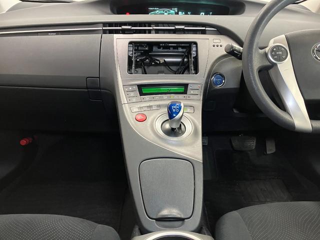 プリウスＳドラレコ　Ｂカメラ　ステアリングスイッチ　オートエアコン　Ｐスタート　電動格納ミラー　ＥＴＣ　パワーウインドウ　キーフリー（神奈川県）の中古車