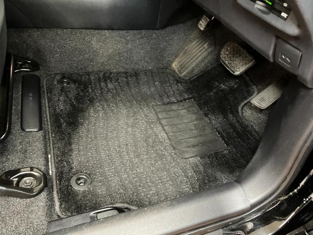 プリウスＳドラレコ　Ｂカメラ　ステアリングスイッチ　オートエアコン　Ｐスタート　電動格納ミラー　ＥＴＣ　パワーウインドウ　キーフリー（神奈川県）の中古車