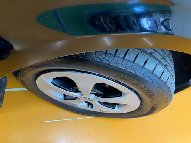 プリウスＳドラレコ　Ｂカメラ　ステアリングスイッチ　オートエアコン　Ｐスタート　電動格納ミラー　ＥＴＣ　パワーウインドウ　キーフリー（神奈川県）の中古車