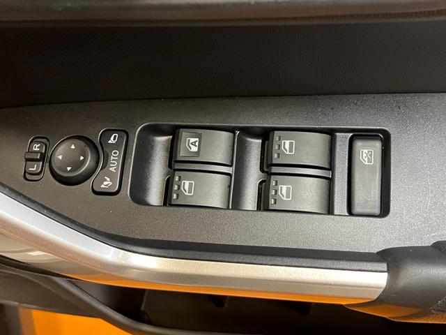 ロッキープレミアムGサポカーSワイド適合 ドラレコ パノラマモニター対応 電動パーキングブレーキ USB接続端子 ステアリングスイッチ 全車速追従機能付ACC シートヒーター コーナーセンサー ETC キーフリー(神奈川県)の中古車