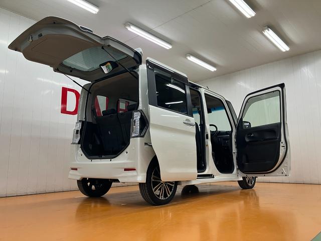 タントカスタムＲＳ　トップエディションＳＡIIIサポカーＳワイド適合　ドラレコ　ミラクルオープンドア　両側オートスライドドア　Ｂカメラ　ステアリングスイッチ　ＵＳＢ接続端子　Ｐスタート　運転席シートヒーター　オートハイビーム　キーフリー（神奈川県）の中古車