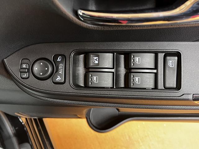 タントカスタムRSサポカーSワイド適合 ミラクルオープンドア 両側オートスライドドア パノラマモニター対応 電動パーキングブレーキ ステアリングスイッチ シートヒーター オートエアコン コーナーセンサー キーフリー(神奈川県)の中古車