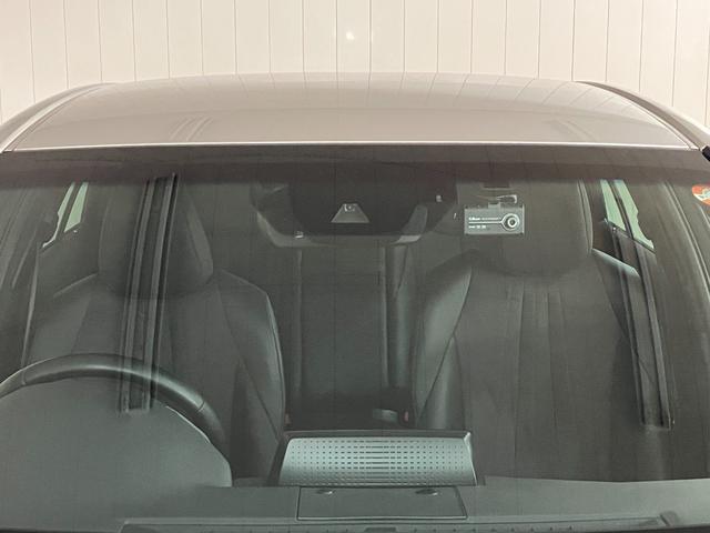 クラウンハイブリッドS エレガンススタイル衝突被害軽減ブレーキシステム ドラレコ 全周囲カメラ ステアリングスイッチ クルーズコントロール USB接続端子 電動パーキングブレーキ 自動防眩式ルームミラー SOSスイッチ ETC パワーシート(神奈川県)の中古車