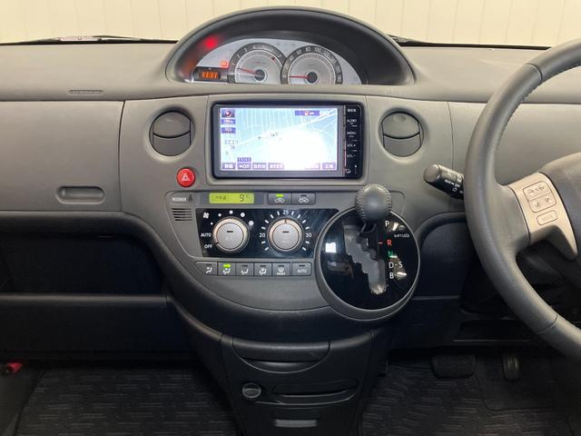 シエンタＤＩＣＥ−Ｇドラレコ　Ｂカメラ　３列シート　ステアリングスイッチ　オートエアコン　リモートエンジンスターター　片側オートスライドドア　電動格納ミラー　空気清浄機　キーフリー（神奈川県）の中古車