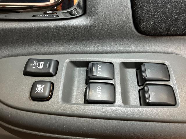 シエンタＤＩＣＥ−Ｇドラレコ　Ｂカメラ　３列シート　ステアリングスイッチ　オートエアコン　リモートエンジンスターター　片側オートスライドドア　電動格納ミラー　空気清浄機　キーフリー（神奈川県）の中古車