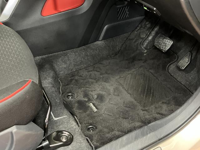 ロッキーＧ雹害車　４ＷＤ　サポカーＳワイド適合　ドラレコ　パノラマモニター対応　ＵＳＢ接続端子　ステアリングスイッチ　全車速追従機能付ＡＣＣ　シートヒーター　コーナーセンサー　ＥＴＣ　キーフリー（神奈川県）の中古車