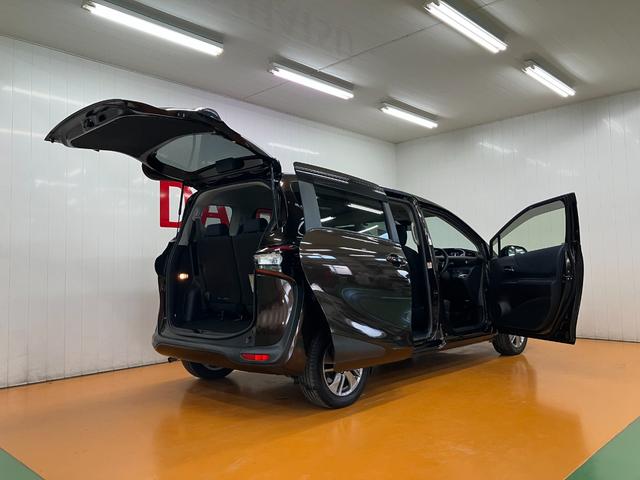 シエンタＧ衝突被害軽減ブレーキシステム　３列シート　ドラレコ　Ｂカメラ　ナビ　オートエアコン　ステアリングスイッチ　Ｐスタート　レーンアシスト　オートエアコン　両側オートスライドドア　ＥＴＣ　キーフリー（神奈川県）の中古車