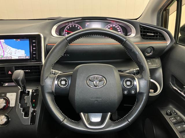 シエンタＧ衝突被害軽減ブレーキシステム　３列シート　ドラレコ　Ｂカメラ　ナビ　オートエアコン　ステアリングスイッチ　Ｐスタート　レーンアシスト　オートエアコン　両側オートスライドドア　ＥＴＣ　キーフリー（神奈川県）の中古車