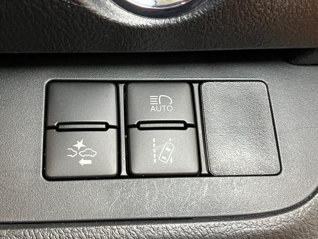 シエンタＧ衝突被害軽減ブレーキシステム　３列シート　ドラレコ　Ｂカメラ　ナビ　オートエアコン　ステアリングスイッチ　Ｐスタート　レーンアシスト　オートエアコン　両側オートスライドドア　ＥＴＣ　キーフリー（神奈川県）の中古車