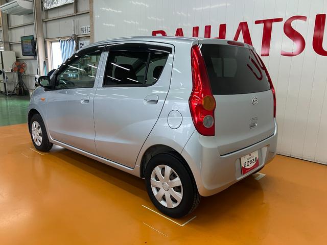 ミラＬセレクションナビ　エアコン　光軸調整ダイヤル　電動格納ミラー　パワーウインドウ　パワーステアリング　ＥＴＣ　キーレス（神奈川県）の中古車