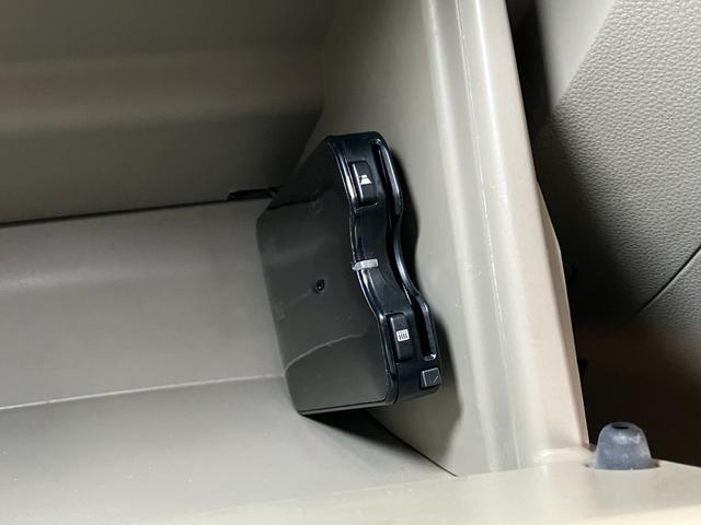 ミラＬセレクションナビ　エアコン　光軸調整ダイヤル　電動格納ミラー　パワーウインドウ　パワーステアリング　ＥＴＣ　キーレス（神奈川県）の中古車