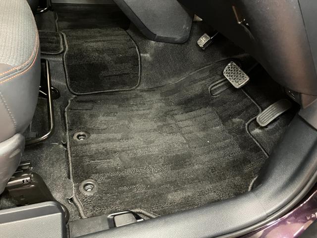 シエンタＧ　クエロ衝突被害軽減ブレーキシステム　両側オートスライドドア　３列シート　ドラレコ　Ｂカメラ　ステアリングスイッチ　シートヒーター　Ｐスタート　アイドリングストップ　ＥＴＣ　電動格納ミラー　キーフリー（神奈川県）の中古車