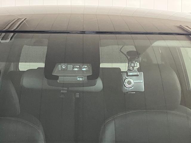 シエンタＧ　クエロ衝突被害軽減ブレーキシステム　両側オートスライドドア　３列シート　ドラレコ　Ｂカメラ　ステアリングスイッチ　シートヒーター　Ｐスタート　アイドリングストップ　ＥＴＣ　電動格納ミラー　キーフリー（神奈川県）の中古車