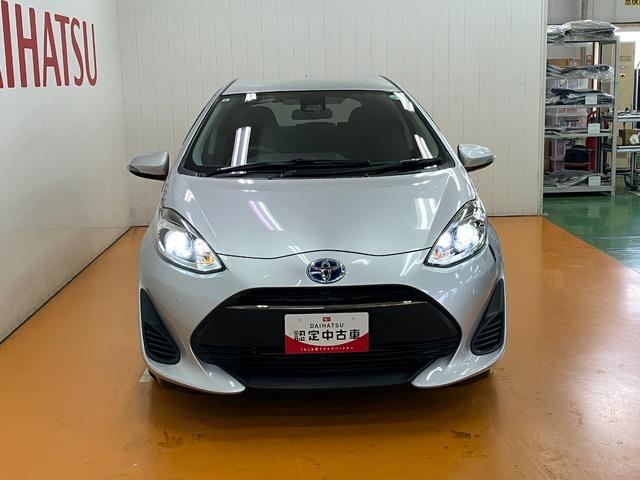 アクアS ウェルキャブ 助手席回転シート Aタイプ福祉車両 手動助手席回転シート 衝突被害軽減ブレーキシステム Bカメラ ステアリングスイッチ Pスタート 電動格納ミラー オートハイビーム レーンアシスト ETC キーフリー(神奈川県)の中古車