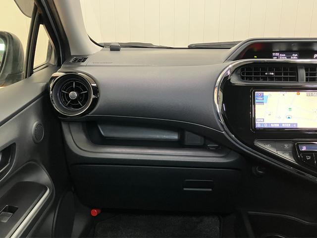 アクアS ウェルキャブ 助手席回転シート Aタイプ福祉車両 手動助手席回転シート 衝突被害軽減ブレーキシステム Bカメラ ステアリングスイッチ Pスタート 電動格納ミラー オートハイビーム レーンアシスト ETC キーフリー(神奈川県)の中古車