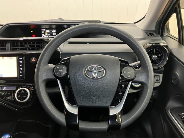 アクアS ウェルキャブ 助手席回転シート Aタイプ福祉車両 手動助手席回転シート 衝突被害軽減ブレーキシステム Bカメラ ステアリングスイッチ Pスタート 電動格納ミラー オートハイビーム レーンアシスト ETC キーフリー(神奈川県)の中古車