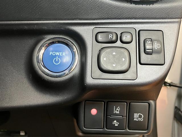 アクアS ウェルキャブ 助手席回転シート Aタイプ福祉車両 手動助手席回転シート 衝突被害軽減ブレーキシステム Bカメラ ステアリングスイッチ Pスタート 電動格納ミラー オートハイビーム レーンアシスト ETC キーフリー(神奈川県)の中古車