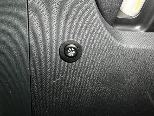 アクアS ウェルキャブ 助手席回転シート Aタイプ福祉車両 手動助手席回転シート 衝突被害軽減ブレーキシステム Bカメラ ステアリングスイッチ Pスタート 電動格納ミラー オートハイビーム レーンアシスト ETC キーフリー(神奈川県)の中古車