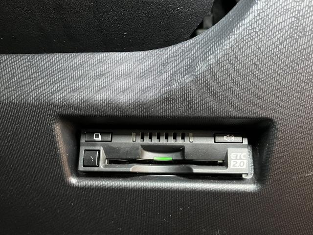 アクアS ウェルキャブ 助手席回転シート Aタイプ福祉車両 手動助手席回転シート 衝突被害軽減ブレーキシステム Bカメラ ステアリングスイッチ Pスタート 電動格納ミラー オートハイビーム レーンアシスト ETC キーフリー(神奈川県)の中古車