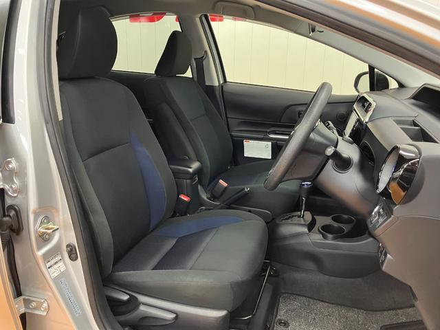 アクアS ウェルキャブ 助手席回転シート Aタイプ福祉車両 手動助手席回転シート 衝突被害軽減ブレーキシステム Bカメラ ステアリングスイッチ Pスタート 電動格納ミラー オートハイビーム レーンアシスト ETC キーフリー(神奈川県)の中古車