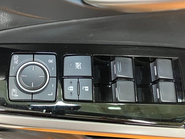 ＩＳＩＳ２００ｔ　ブラインドスポットモニター衝突被害軽減ブレーキシステム　ブラインドスポットモニター　Ｂカメラ　ステアリングスイッチ　クルーズコントロール　パドルシフト　ドライブモードセレクター　ＥＴＣ　パワーシート　オートワイパー（神奈川県）の中古車