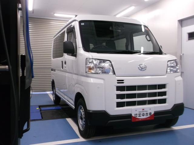 ハイゼットカーゴDXサポカーSワイド適合 ラジオ エアコン アクセサリーソケット コーナーセンサー アイドリングストップ 光軸調整ダイヤル 横滑り防止機能 誤発進抑制機能 パワーウインドウ キーレス(神奈川県)の中古車