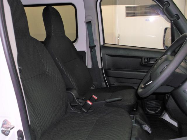 ハイゼットカーゴDXサポカーSワイド適合 ラジオ エアコン アクセサリーソケット コーナーセンサー アイドリングストップ 光軸調整ダイヤル 横滑り防止機能 誤発進抑制機能 パワーウインドウ キーレス(神奈川県)の中古車