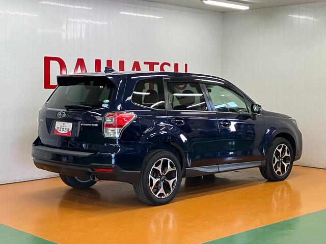 フォレスターＳ−リミテッド　カーナビ　ＥＴＣ　全席シートヒーター４ＷＤ　衝突被害軽減ブレーキシステム　Ｂカメラ　カーゴトレーマット　全席シートヒーター　クルーズコントロール　ステアリングスイッチ　パドルシフト　Ｘ−ＭＯＤＥ　ブラインドスポットモニター（神奈川県）の中古車