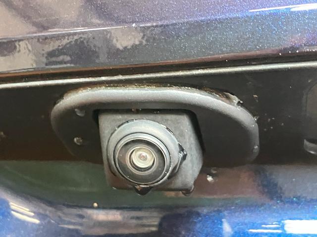 フォレスターＳ−リミテッド　カーナビ　ＥＴＣ　全席シートヒーター４ＷＤ　衝突被害軽減ブレーキシステム　Ｂカメラ　カーゴトレーマット　全席シートヒーター　クルーズコントロール　ステアリングスイッチ　パドルシフト　Ｘ−ＭＯＤＥ　ブラインドスポットモニター（神奈川県）の中古車