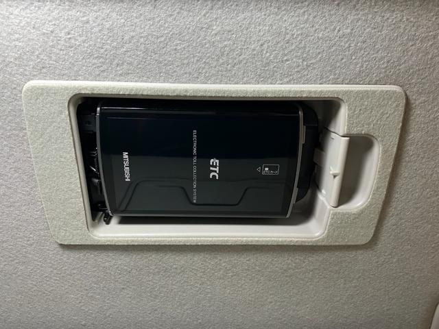 ビアンテグランツ−スカイアクティブ　後席モニター衝突被害軽減ブレーキシステム　３列シート　Ｂカメラ　後席モニター　ＥＴＣ　ステアリングスイッチ　パドルシフト　両側オートスライドドア（神奈川県）の中古車