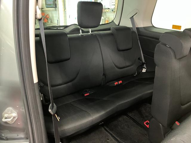 ビアンテグランツ−スカイアクティブ　後席モニター衝突被害軽減ブレーキシステム　３列シート　Ｂカメラ　後席モニター　ＥＴＣ　ステアリングスイッチ　パドルシフト　両側オートスライドドア（神奈川県）の中古車