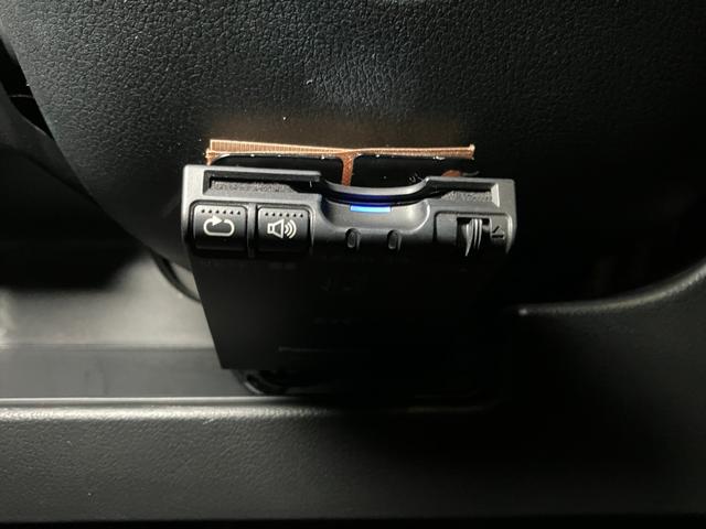 Ｎ−ＢＯＸＧ・Ｌパッケージステアリングスイッチ　オートエアコン　Ｐスタート　アクセサリーソケット　ＥＴＣ　片側オートスライドドア　ＥＣＯＮモード　横滑り防止装置　光軸調整ダイヤル　電動格納ミラー　Ｂカメラ　キーフリー（神奈川県）の中古車