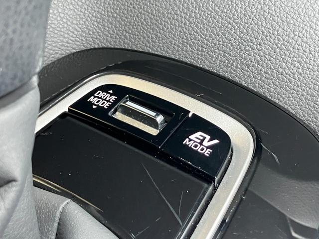 カローラツーリングハイブリッド　Ｓ衝突被害軽減ブレーキシステム　ドラレコ　全車速追従機能付ＡＣＣ　ディスプレイオーディオ　Ｐスタート　電動パーキングブレーキ　ＥＴＣ　電源ソケット　ＵＳＢ接続端子　キーフリー（神奈川県）の中古車