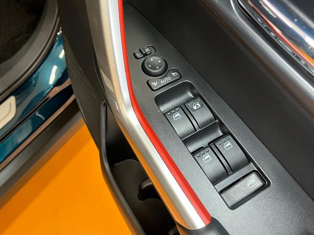 ロッキーＧ　ドラレコ　カーナビ　ＵＳＢ接続端子　ＥＴＣ　ＡＣＣサポカーＳワイド適合　ドラレコ　パノラマモニター対応　全車速追従機能付ＡＣＣ　ステアリングスイッチ　ＵＳＢ接続端子　Ｐスタート　アイドリングストップ　シートヒーター　コーナーセンサー　キーフリー（神奈川県）の中古車