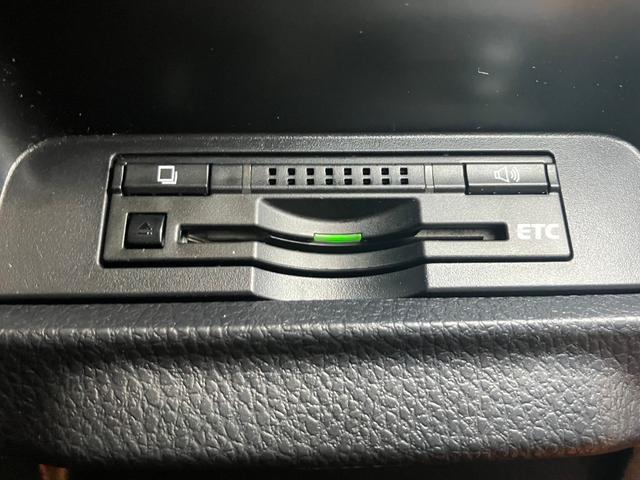 エスクァイアＸｉ　ナビ　Ｐスタート　ＥＴＣ　キーフリーナビ　ステアリングスイッチ　Ｐスタート　横滑り防止機能　誤発進抑制装置　アイドリングストップ　オートハイビーム　片側オートスライドドア　ＥＴＣ　電動格納ミラー　パワーウィンドウ　キーフリー（神奈川県）の中古車