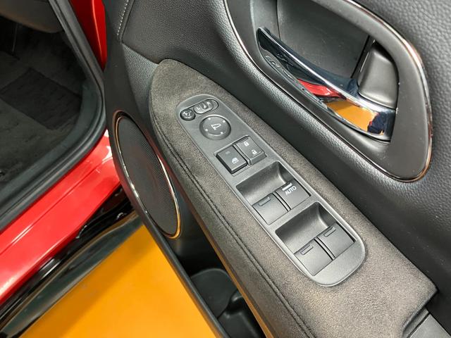 ヴェゼルハイブリッドRS・ホンダセンシング衝突被害軽減ブレーキシステム Bカメラ アダプティブクルーズコントロール Pスタート 電動パーキングスイッチ レーンアシスト ETC USB接続端子 ステアリングスイッチ キーフリー(神奈川県)の中古車