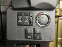 サポカーＳワイド適合　ハイブリッド車　電動パーキングブレーキ　ＵＳＢ接続端子　ステアリングスイッチ　全車速追従機能付ＡＣＣ　シートヒーター　Ｓ−ペダル　コーナーセンサー（神奈川県）の中古車