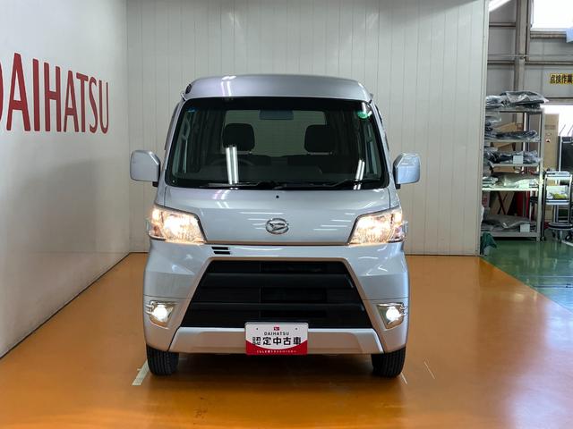 ハイゼットカーゴクルーズ雹害車　４ＷＤ　５ＭＴ　両側スライドドア　Ｂカメラ　ナビ　エアコン　アイドリングストップ　電動格納ミラー　パワーウインドウ　ＥＴＣ　スタッドレスタイヤ　キーレス（神奈川県）の中古車