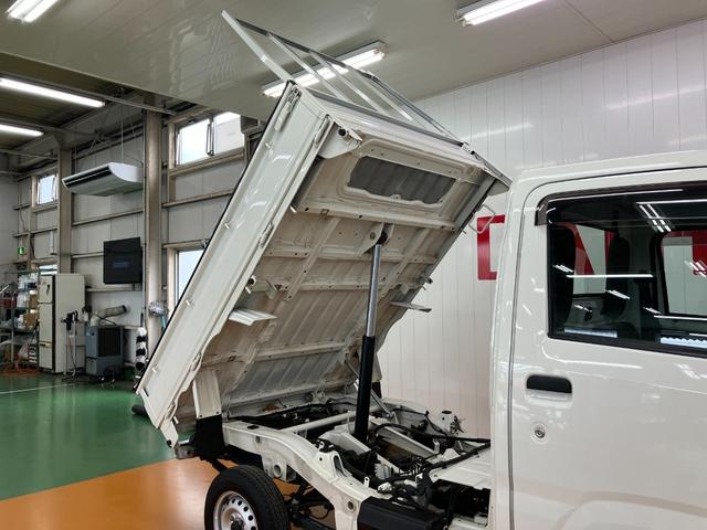 ハイゼットトラックローダンプ４ＷＤ　三方開　ゴムマット　電動モーター式ダンプ　　荷台作業灯　ラジオ　エアコン　光軸調整ダイヤル　パワーステアリング（神奈川県）の中古車