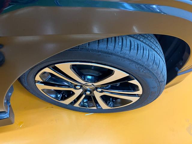 ロッキープレミアムサポカーＳワイド適合　ドラレコ　パノラマモニター対応　ブラインドスポットモニター　ＵＳＢ接続端子　ステアリングスイッチ　全車速追従機能付ＡＣＣ　シートヒーター　コーナーセンサー　ＥＴＣ　キーフリー（神奈川県）の中古車