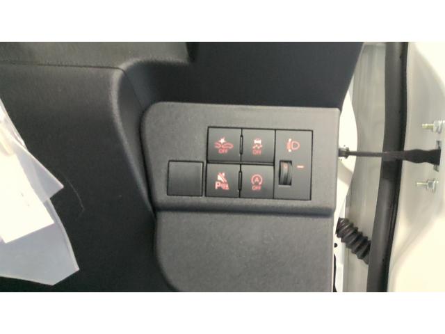 ハイゼットカーゴＤＸサポカーＳワイド適合　ラジオ　エアコン　アクセサリーソケット　コーナーセンサー　アイドリングストップ　光軸調整ダイヤル　横滑り防止機能　誤発進抑制機能　パワーウインドウ　キーレス（神奈川県）の中古車