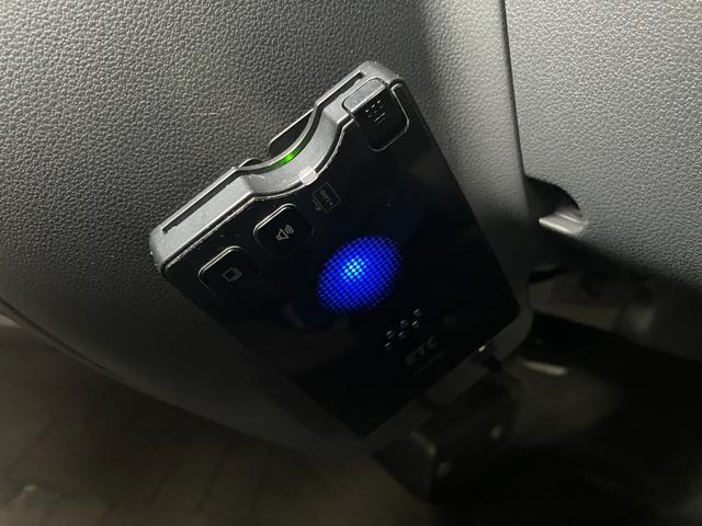 ハイゼットカーゴＤＸ両側スライドドア　ラジオ　エアコン　光軸調整ダイヤル　リアウィンドウデフォッガー　ＥＴＣ　パワーウインドウ　パワーステアリング　キーレス（神奈川県）の中古車