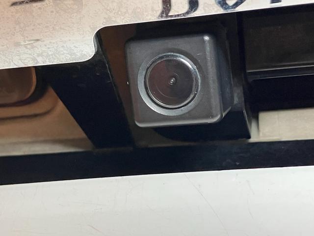 タントカスタムＲＳ　ＳＡ４ＷＤ　ミラクルオープンドア　Ｂカメラ　両側オートスライドドア　ステアリングスイッチ　ＵＳＢ接続端子　Ｐスタート　エコアイドル　横滑り防止機能　誤発進抑制機能　ＥＴＣ　キーフリー（神奈川県）の中古車