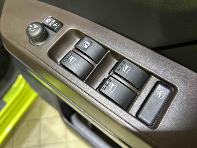 トールG SAII両側オートスライドドア オートエアコン Pスタート ステアリングスイッチ コーナーセンサー アイドリングストップ オートハイビーム 横滑り防止機能 光軸調整ダイヤル 誤発進抑制機能 キーフリー(神奈川県)の中古車