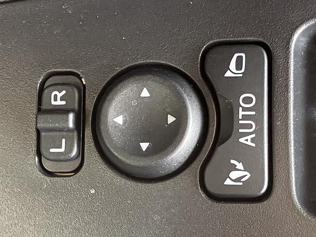 ロッキープレミアムG HEVサポカーSワイド適合 ハイブリッド車 電動パーキングブレーキ USB接続端子 ステアリングスイッチ 全車速追従機能付ACC シートヒーター S−ペダル コーナーセンサー(神奈川県)の中古車