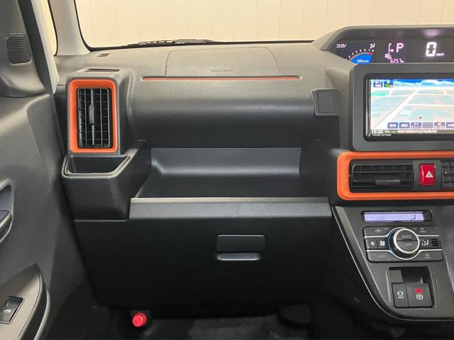 タントファンクロスターボサポカーＳワイド適合　ミラクルオープンドア　両側オートスライドドア　電動パーキングブレーキ　ステアリングスイッチ　シートヒーター　コーナーセンサー　Ｐスタート　キーフリー（神奈川県）の中古車