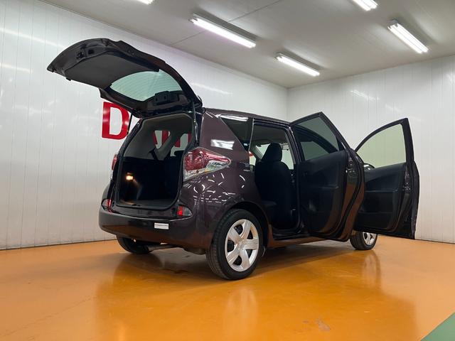 ラクティスＸエアコン　Ｂカメラ　ナビ　電動格納ミラー　パワーウインドウ　横滑り防止装置　光軸調整ダイヤル　ＥＴＣ　キーレス（神奈川県）の中古車